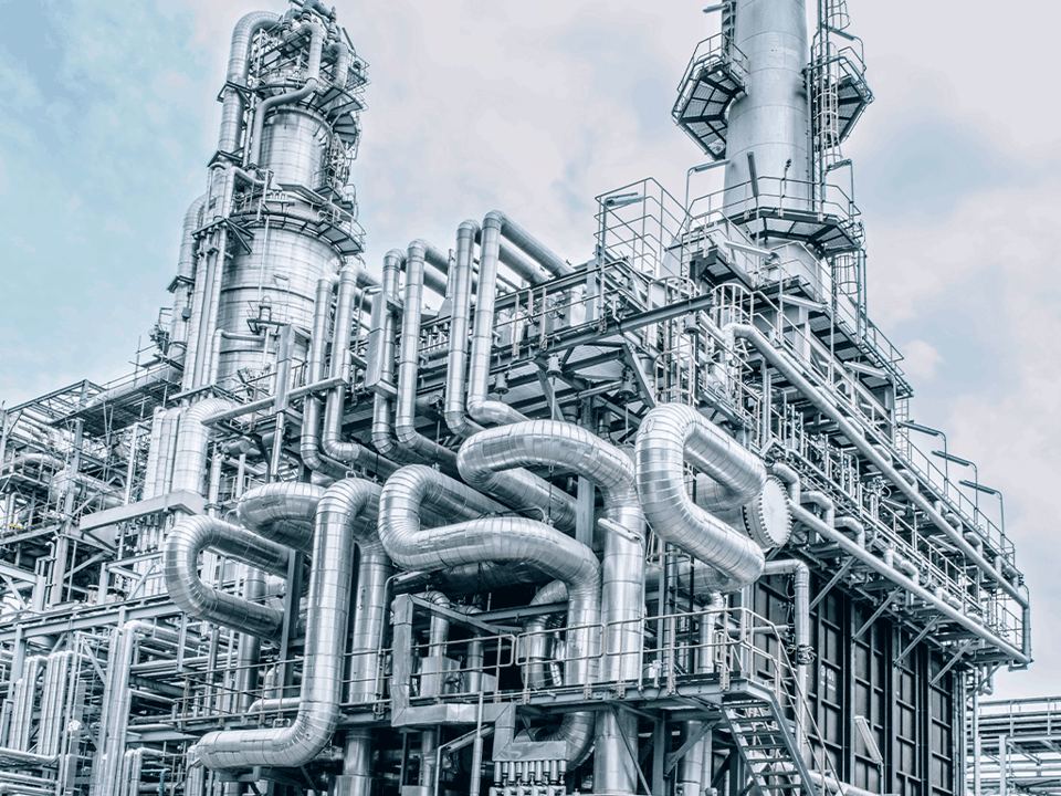 Vacuum distillation pipe network and towers